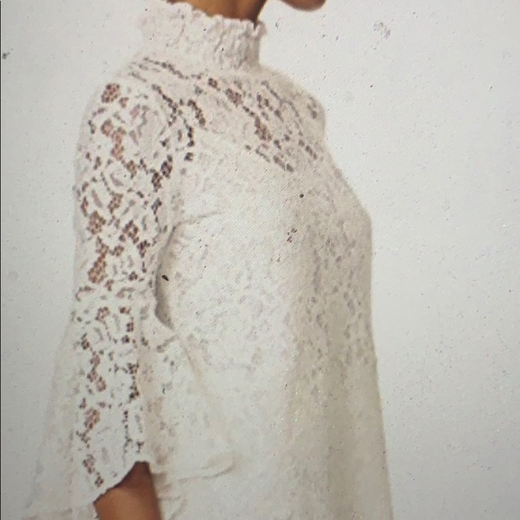 Wayf Tops - WAYF Circa Bell Sleeve Top Size XS